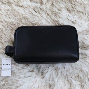 + Video NWT  Coach Small Travel Kit  Style No. CAT30